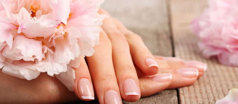 6 Best Essential Oils For Nails And Home Remedies For Nail Care